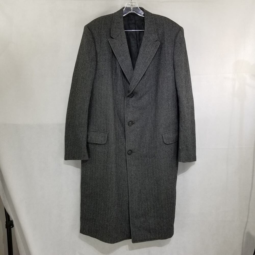 Vintage Men's Herrigbone Wool Over Coat Gray Juilliard Union Tag